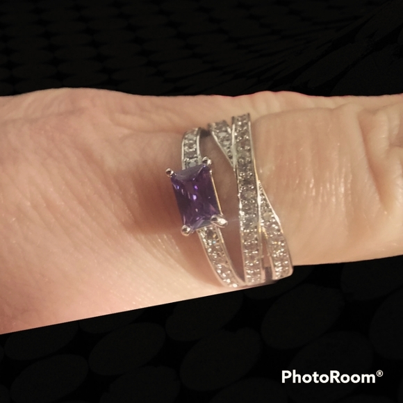 2 Ring Set - Picture 3 of 5